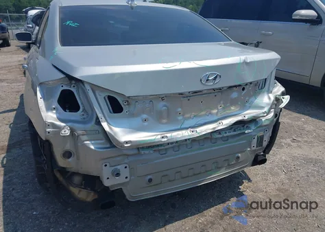 2013 Hyundai Genesis 3.8 z USA, uszkodzony, nr VIN KMHGC4DD5DU237247